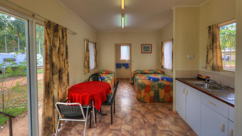 Batchelor Holiday Park 3*